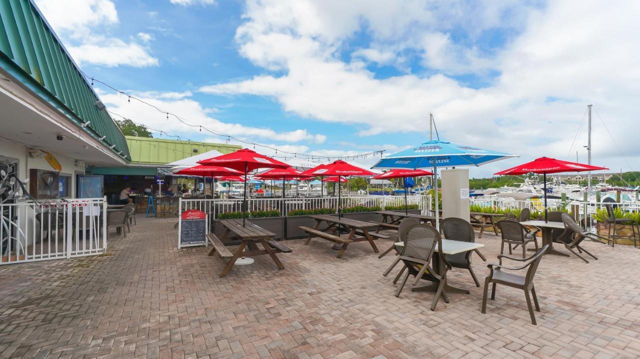 Waterfront Room, Heated Pool, Tiki Bar & Grill South Bradenton Exteriér fotografie